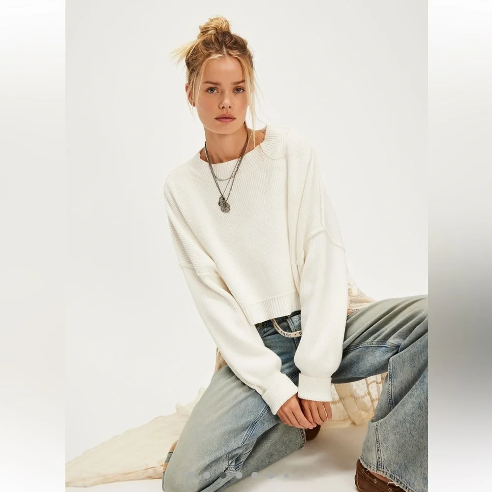 NWT Free People Easy Street Crop Pullover Sweater White, Size Large - Picture 3 of 9
